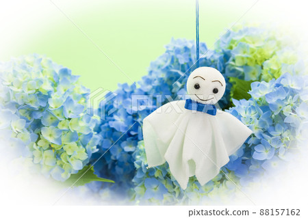 Teru Teru Bozu and Hydrangea Oval Blur 88157162