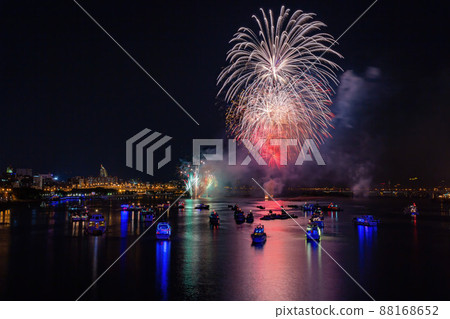 Night view of the Dadaocheng Fireworks Festival Night view of the Dadaocheng Fireworks Festival 88168652