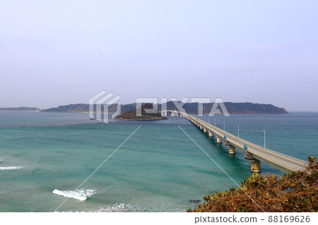Tsunoshima Bridge (Honshu side) 88169626
