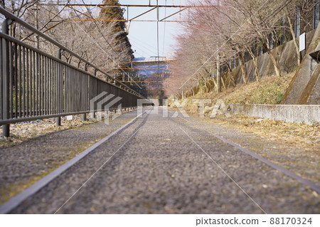 舊臼井峠鐵路美麗的廢棄鐵軌景觀 88170324