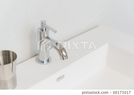 Water washbasin 88171017