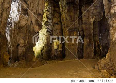 cave with stalactites and stalagmites in Beredine, Croatia cave with stalactites and stalagmites in Beredine, Croatia 88171382
