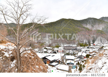 Minamiaiki Village Hall周圍的風景（長野縣Minamiaiki村）[2022.3] 88172103