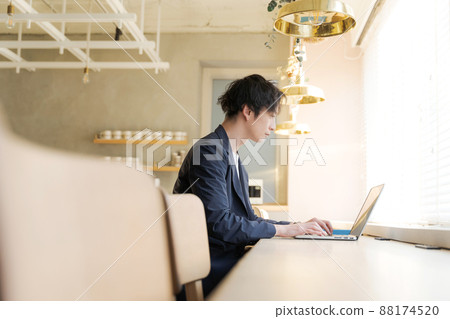 Working people, men in their 20s and 30s Working people, men in their 20s and 30s 88174520