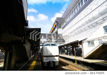 Hokuriku Shinkansen construction Awara Onsen station Shirasagi 88174895