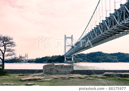 Setoo Bridge looking up from Tanoura Park in Kurashiki City 88175977