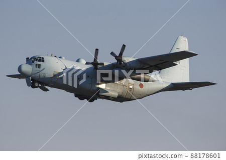 C-130H Large Transport Aircraft Hercules 88178601