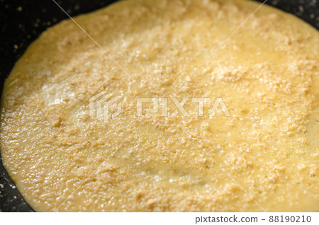 製作縐麵團 製作縐麵團 88190210