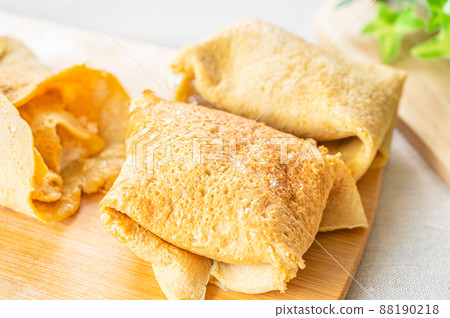 Homemade oatmeal crepe 88190218