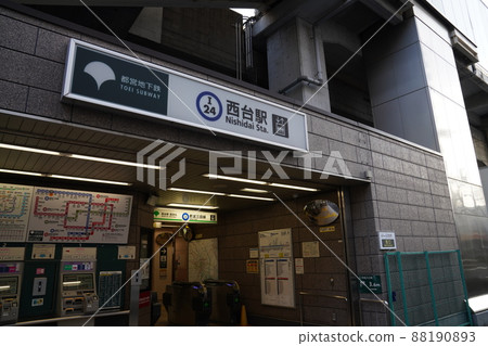 Nishidai Station, Itabashi-ku, Nishidai Station ticket gate 88190893