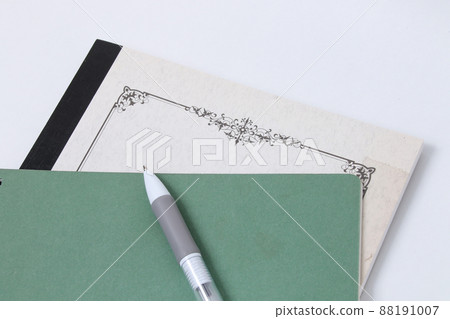 Notebook, pen, ballpoint pen, memo, stationery, business, school, notepad, study, stationery, education Notebook, pen, ballpoint pen, memo, stationery, business, school, notepad, study, stationery, education 88191007