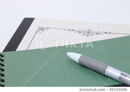 Notebook, pen, ballpoint pen, memo, stationery, business, school, notepad, study, stationery, education 88191008