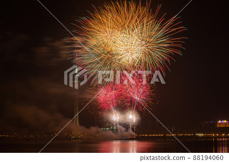 Night view of the New Year fireworks over Macau Tower Night view of the New Year fireworks over Macau Tower 88194060