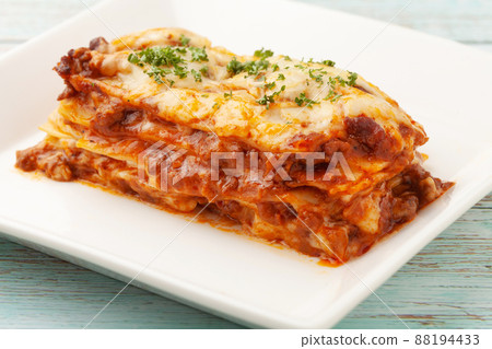 Lasagna 88194433