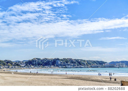 鎌倉材木座海岸的風景 88202688