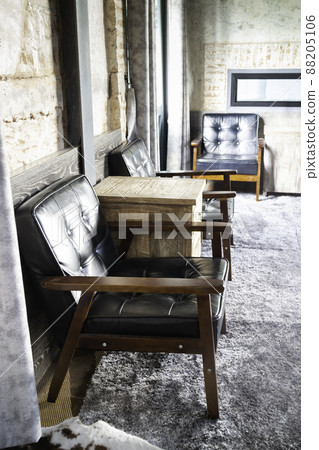 Cozy place in a cafe 88205106