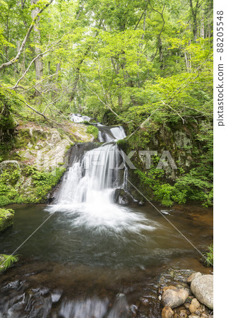 Ruri Waterfall of Utsue Forty-eight Waterfalls Ruri Waterfall of Utsue Forty-eight Waterfalls 88205548