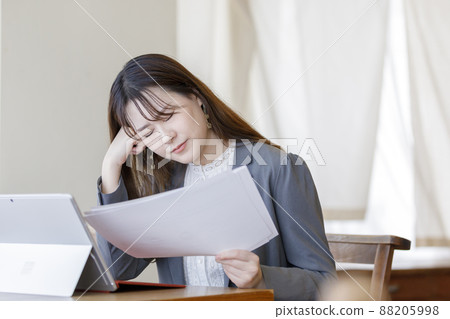 做與個人計算機的婦女文件 88205998