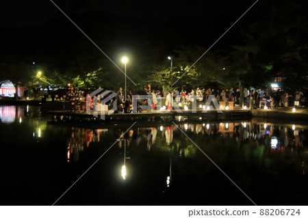 京都大覺寺月見晚 2020 年 10 月 3 日 京都大覺寺月見晚 2020 年 10 月 3 日 88206724