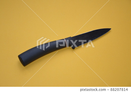 Knife as a cold piercing and cutting weapon for self-defense Knife as a cold piercing and cutting weapon for self-defense 88207814