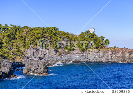 (Shizuoka Prefecture) A spectacular view of the clear sky and the Jogasaki coast (Shizuoka Prefecture) A spectacular view of the clear sky and the Jogasaki coast 88209886