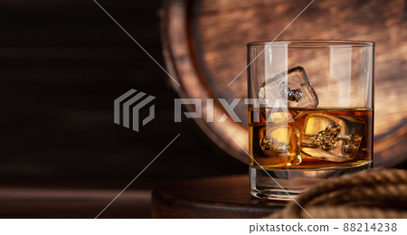 Glass with whiskey 88214238