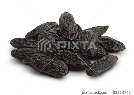 Tonka bean isolated on white background with clipping path and full depth of field. Bean of Dipteryx odorata 88214741