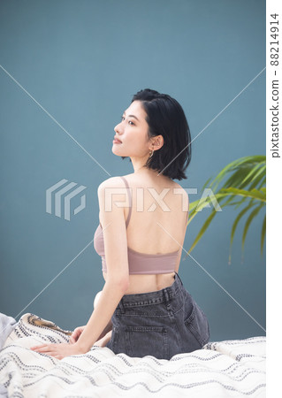 Young woman beauty image Young woman beauty image 88214914