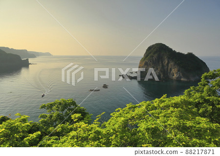 Cape Golden in the evening in Shakotan, Hokkaido Cape Golden in the evening in Shakotan, Hokkaido 88217871