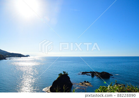 Two Lover's Point (Niigata Prefecture) Two Lover's Point (Niigata Prefecture) 88228890
