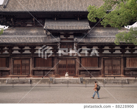 京都東寺(教王護國寺)金堂,中央局部 京都東寺(教王護國寺)金堂,中央局部 88228900