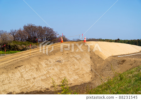 Embankment maintenance Water control measures and embankment construction of riverbed Tokigawa 2022.03 g-1 88231545