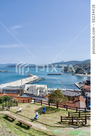 Sezakiura and the park of 42 uras on the Shimane Peninsula 88234416