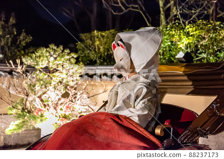 《Kyoto Prefecture》 Higashiyama Hanatouro, the fox's marriage 88237173