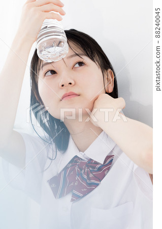 Summer image High school girls drinking water Summer image High school girls drinking water 88240045