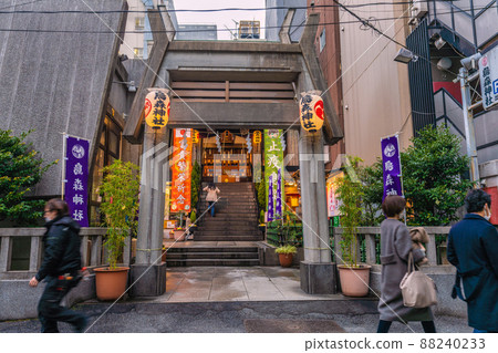 新橋烏森神社/日本東京城市景觀取消第二天的飲酒區（防止傳播）= 3月23日 88240233