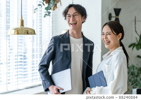 Business team casual middle Business team casual middle 88240884