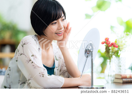 女性美容護膚植物生命生活 88243651