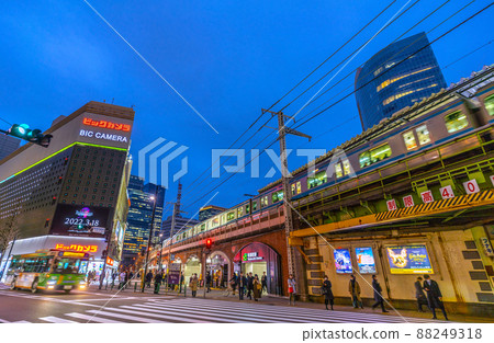 日本東京市容取消的第二天有樂町站前廣場（防止蔓延）= 3月23日 88249318