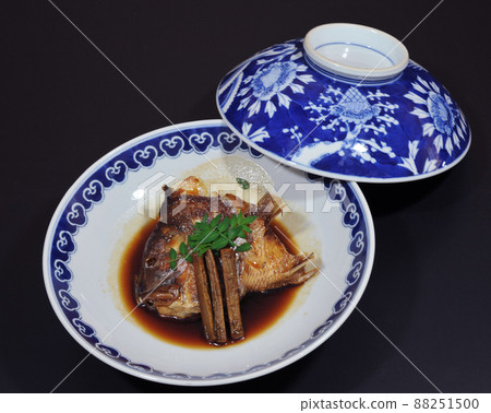 Sea bream simmered 88251500