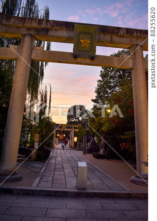 Seimei Shrine in the sunset_spiritual power spot Seimei Shrine in the sunset_spiritual power spot 88255620