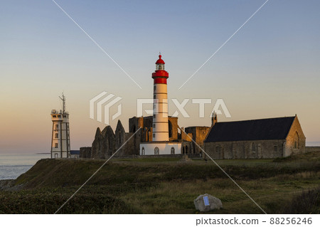 Saint-Mathieu Lighthouse, Pointe Saint-Mathieu in Plougonvelin, Finistere, France Saint-Mathieu Lighthouse, Pointe Saint-Mathieu in Plougonvelin, Finistere, France 88256246