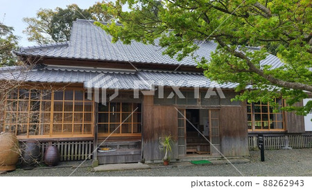 Akune's great man Terashima Munenori (Matsuki Hiroyasu) Telecommunications father memorial hall Akune City Wakimoto Kagoshima Prefecture Akune's great man Terashima Munenori (Matsuki Hiroyasu) Telecommunications father memorial hall Akune City Wakimoto Kagoshima Prefecture 88262943