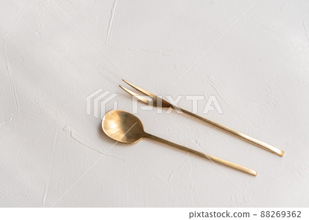 金湯匙和叉子時尚 88269362
