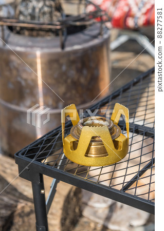 [Auto camp alcohol burner at Nakatsugawa riverbed] 88277581