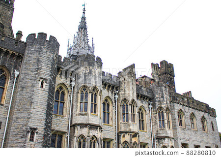 [Cardiff] Exterior of Cardiff Castle 88280810