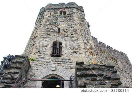 [Cardiff] Exterior of Cardiff Castle 88280814