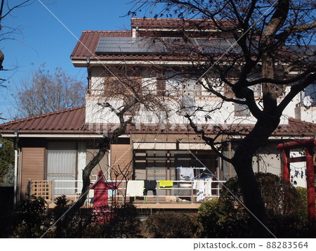 Old private house 88283564