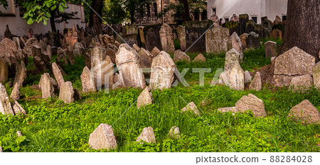 Old jewish cemetery, Prague, czech republic Old jewish cemetery, Prague, czech republic 88284028