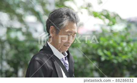商人擔心疲勞 88286032